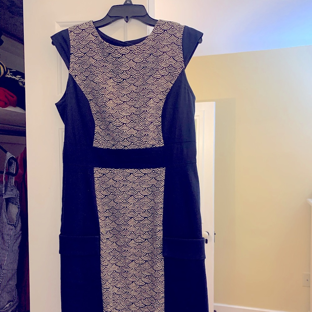 Jennifer Glasgow Navy dress size L (10-12)